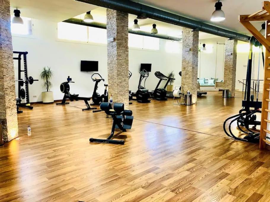 Apartment 5* Serviced *