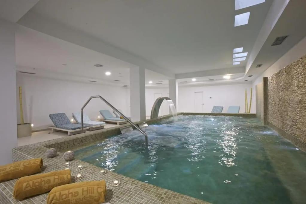 5* Serviced Marbella